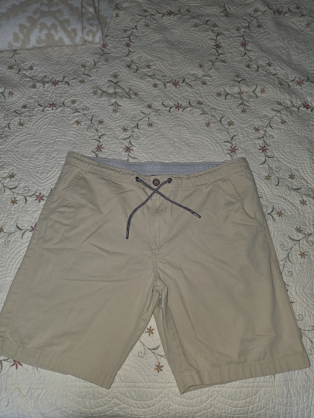 Men's Tan Drawstring (Button and zipper also)Chino Shorts Size 36
